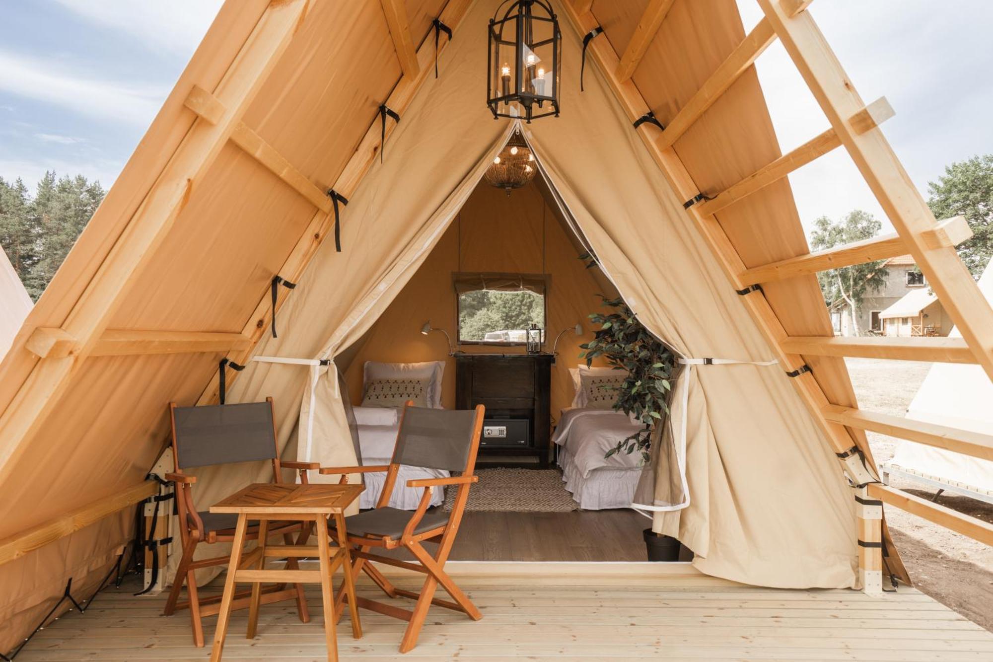 Hotel Mia Glamping Orissaare Exteriér fotografie